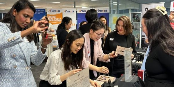 AMBC Victoria Women’s Afternoon Tea with Vivienne (Viv) Nguyen AM (10 May 2024)